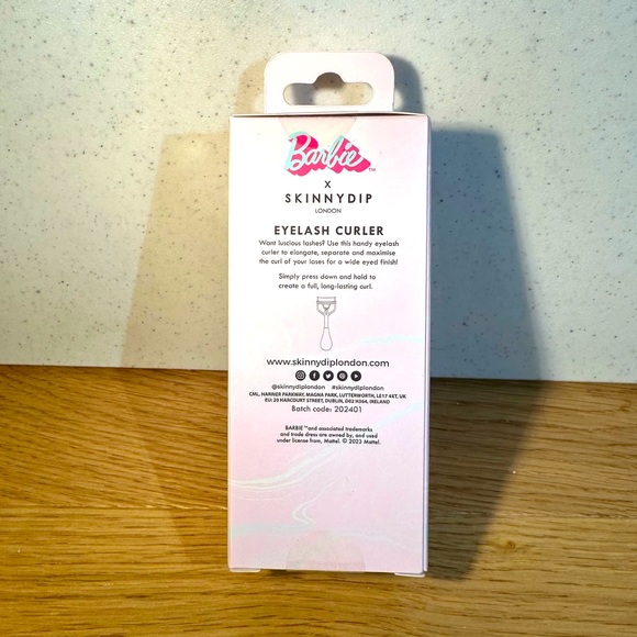 Barbie Eyelash Curler - Picture 2 of 3
